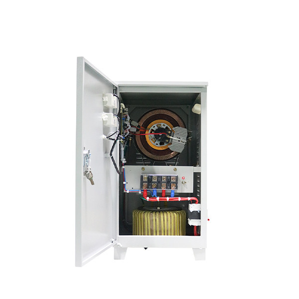 15000VA 220V 単相電気機器のための良質の自動電圧調節器
