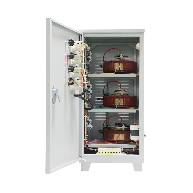 9000VA 三相自動電圧調節器 380VAC パワー AVR 産業安定器 工場直販