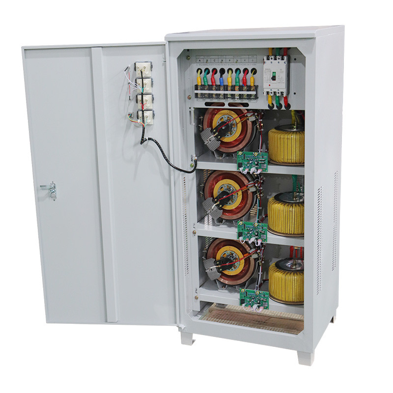 80KVA 3相産業用電圧安定器 自動電圧調節器 380VAC 400VAC 伺服モーター
