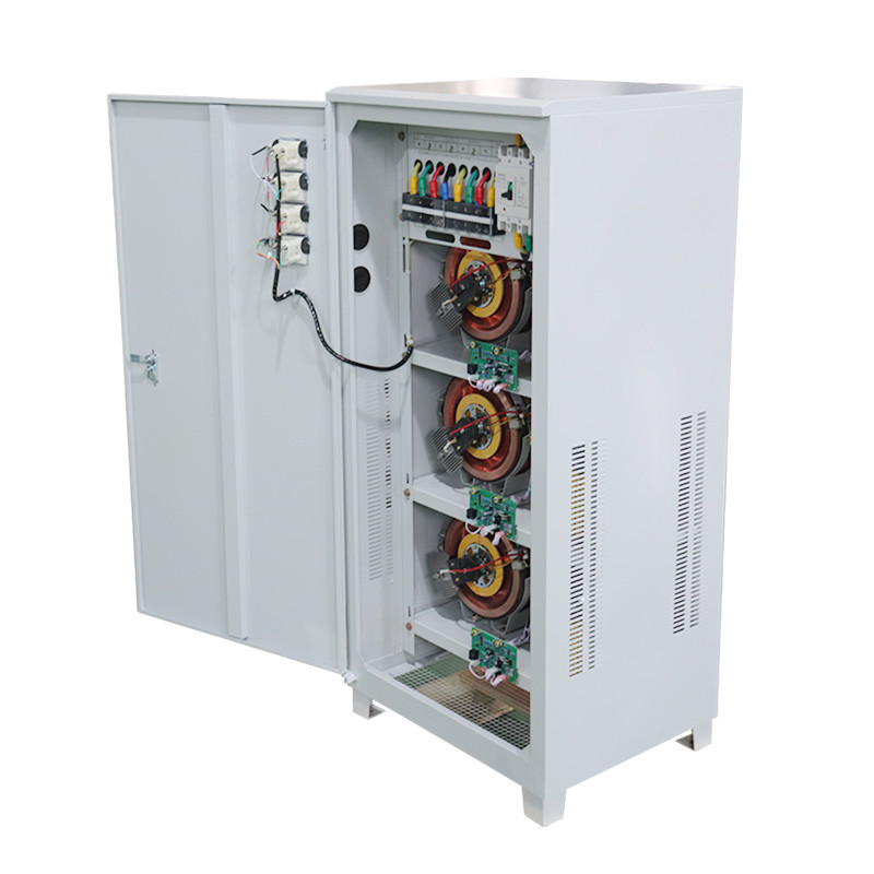 3相電圧安定器 80KVA 80KW 産業用自動電圧調節器と安定器
