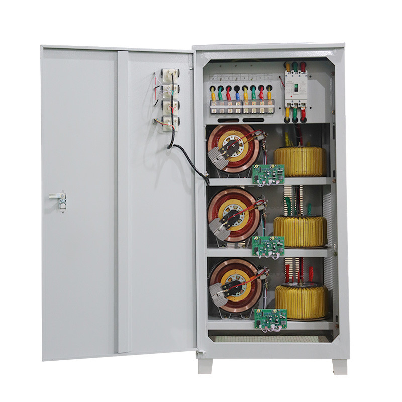 3相電圧安定器 80KVA 80KW 産業用自動電圧調節器と安定器
