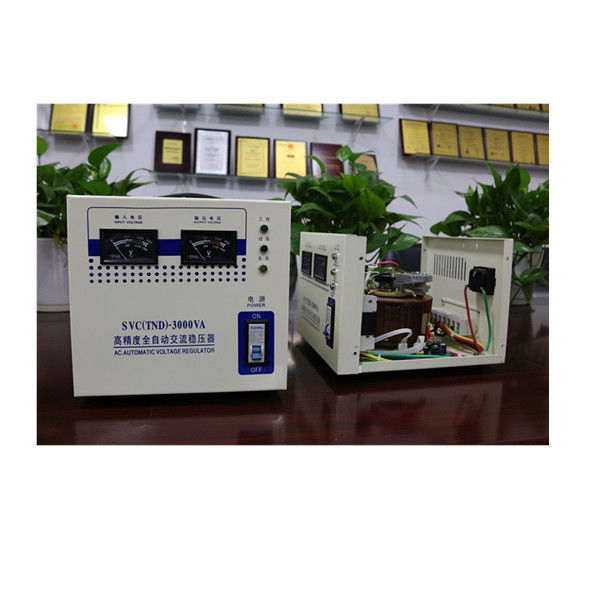 単一フェーズの電圧安定器220v AC自動電圧安定装置3KVA Avr 3000va